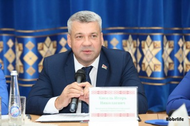 Мэр Бобруйска встретился с молодыми специалистами — недавно прибывшими педагогами