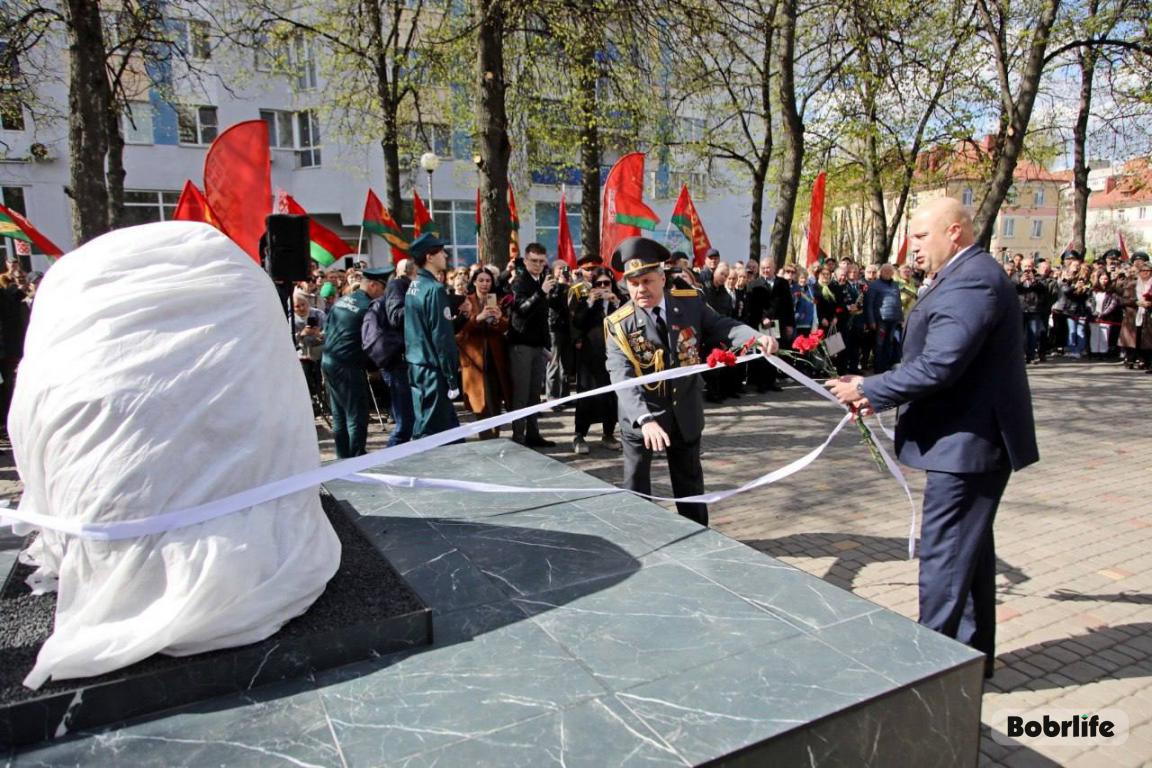Памятный знак к 40-летию аварии на Чернобыльской АЭС открыли в Бобруйске