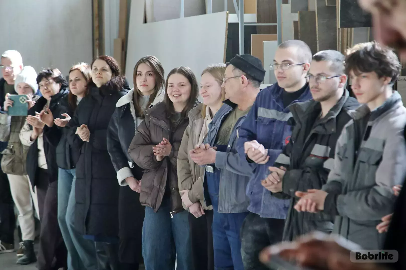 Весна пришла. Бобруйское частное предприятие «Белый Гренадил» поздравило женщин с 8 Марта