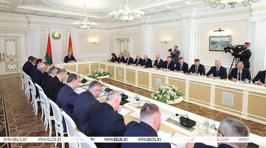 Александр Лукашенко назвал инициативу «Один район - один проект» стратегической задачей в региональном развитии