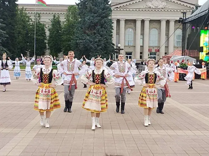 Языком танца о культурном коде.