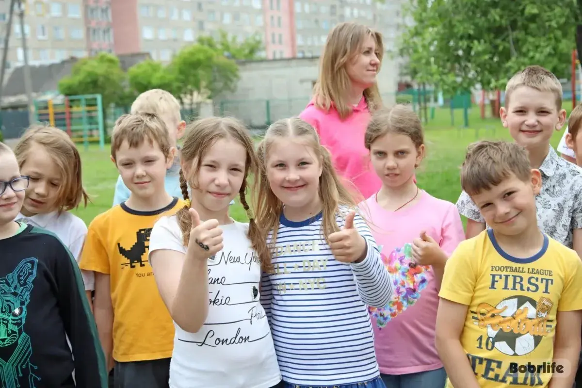 По тропам родной земли: как отдыхают бобруйские школьники в оздоровительном лагере «Світанак»