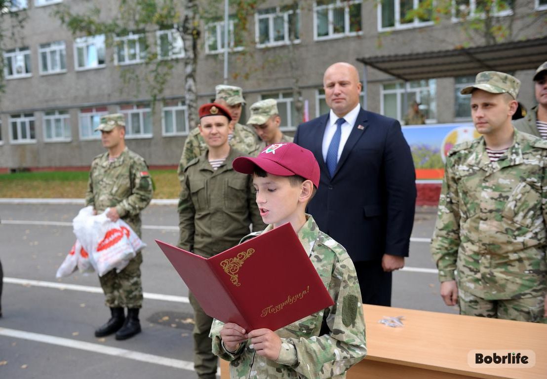 Принятие клятвы воспитанников военно-патриотического клуба «Зубр» на верность Беларуси